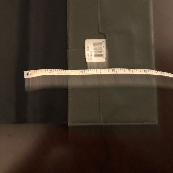 *HOST PICK* COACH IPad Sleeve 100% Leather - Granite Grey - Picture 8 of 8